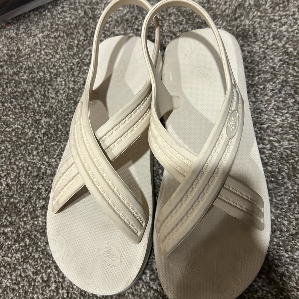 Flojos Cream Sandals